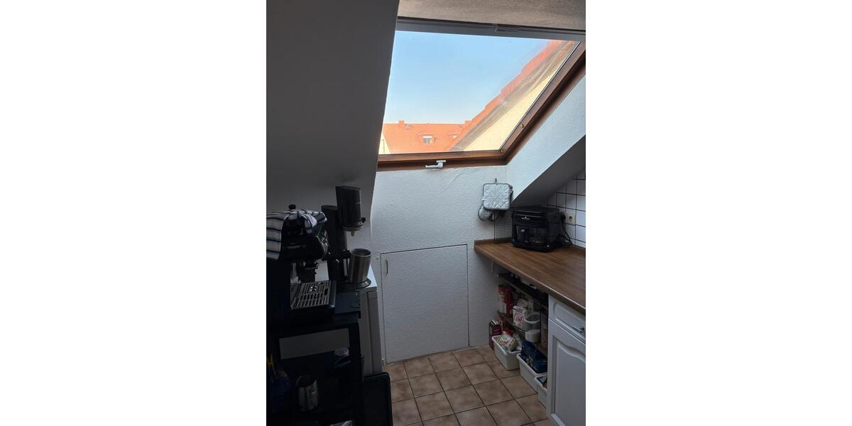 Dachgeschoßwohnung Sinzheim - 3 Zimmer, 85 m&sup2;, 780&euro; | Angebot:25992500
