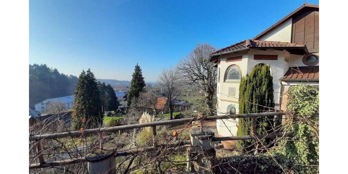 Einfamilienhaus Ottersweier Ortsgebiet - 7 Zimmer, 170 m&sup2;, 550.000&euro; | Angebot:25654336