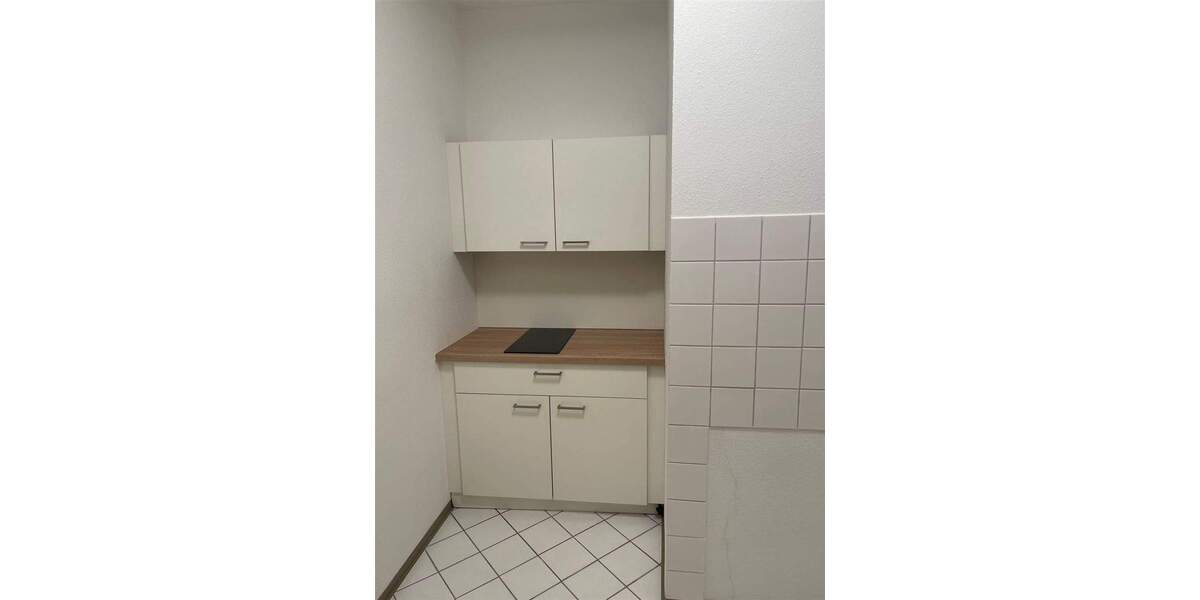 Gewerbeobjekt Steinmauern - 4 Zimmer, 120 m&sup2;, 950&euro; | Angebot:25743491