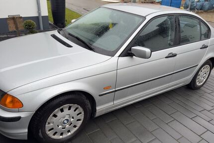 BMW 316 155.000 km 3.999 &euro; Sasbach 77880
