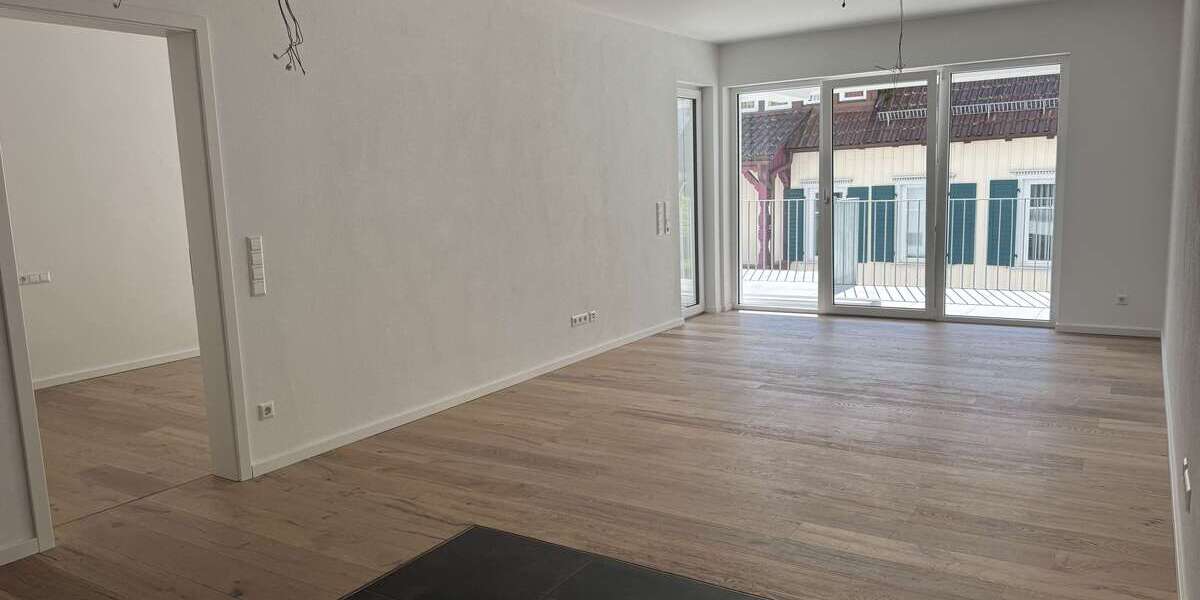 Etagenwohnung Bad Wildbad - 2 Zimmer, 80 m&sup2;, 900&euro; | Angebot:22967163