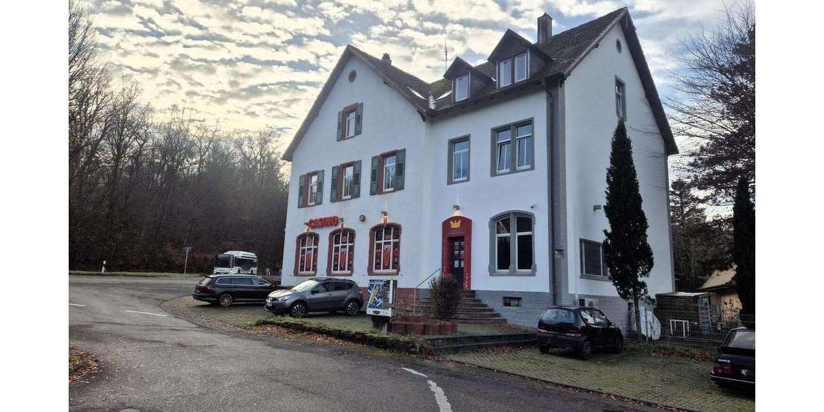 Einfamilienhaus Ettlingen - 10 Zimmer, 314 m&sup2;, 2.100.000&euro; | Angebot:25476181