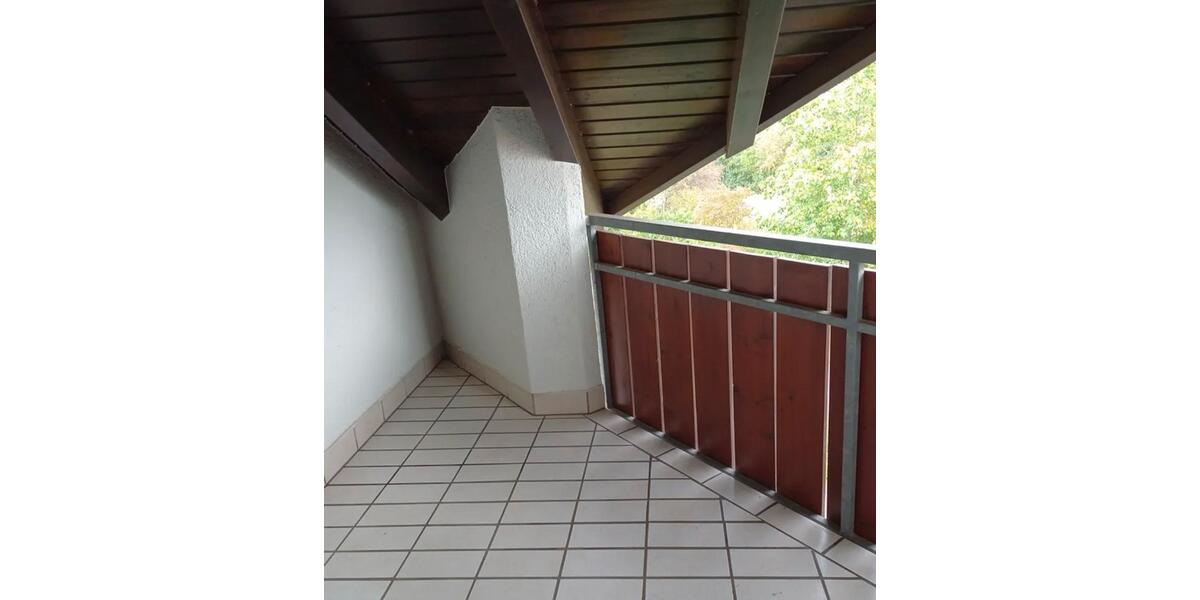 Dachgeschoßwohnung Bietigheim - 3 Zimmer, 69 m&sup2;, 215.000&euro; | Angebot:25623411