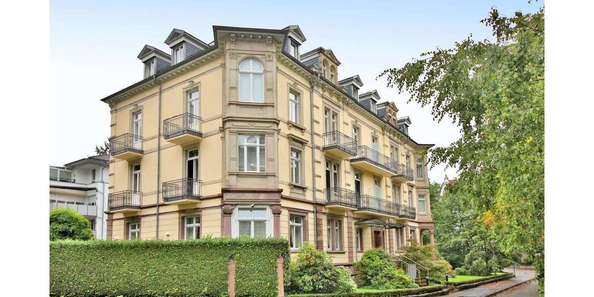 Etagenwohnung Baden-Baden Baden - 4 Zimmer, 150 m&sup2;, 3.800&euro; | Angebot:22087337