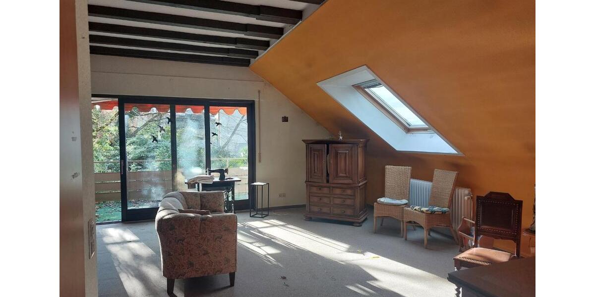 Einfamilienhaus Loffenau - 12 Zimmer, 187 m&sup2;, 333.000&euro; | Angebot:25719461