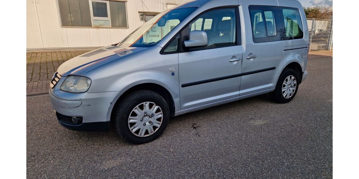 VW Caddy 373.125 km 2.500 &euro; Renchen 77871
