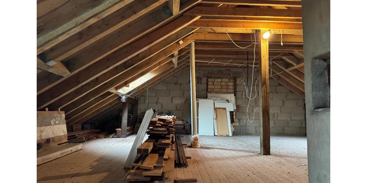 Mehrfamilienhaus, Wohnhaus Dobel - 8 Zimmer, 150 m&sup2;, 489.000&euro; | Angebot:24859429