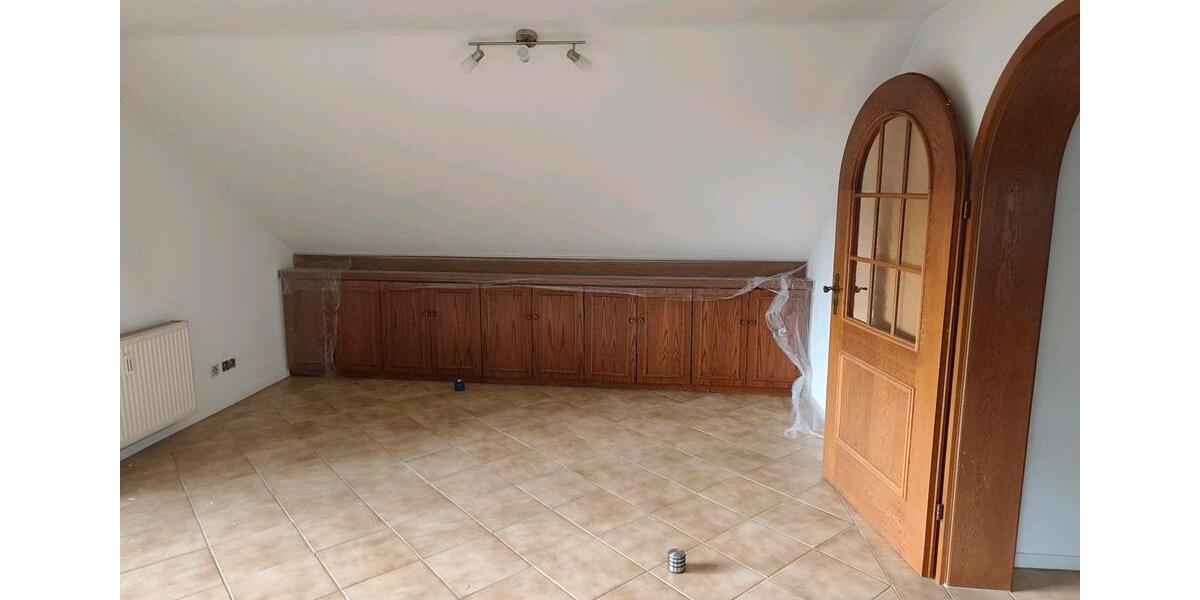 Dachgeschoßwohnung Baden-Baden Lichtental - 2 Zimmer, 75 m&sup2;, 850&euro; | Angebot:25892349