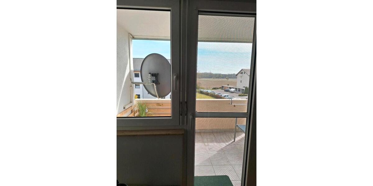 Etagenwohnung Rheinau - 4 Zimmer, 94 m&sup2;, 1.100&euro; | Angebot:25935940