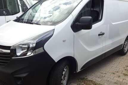 Opel Vivaro 62.000 km 15.994 &euro; Rheinstetten - Mörsch 76287