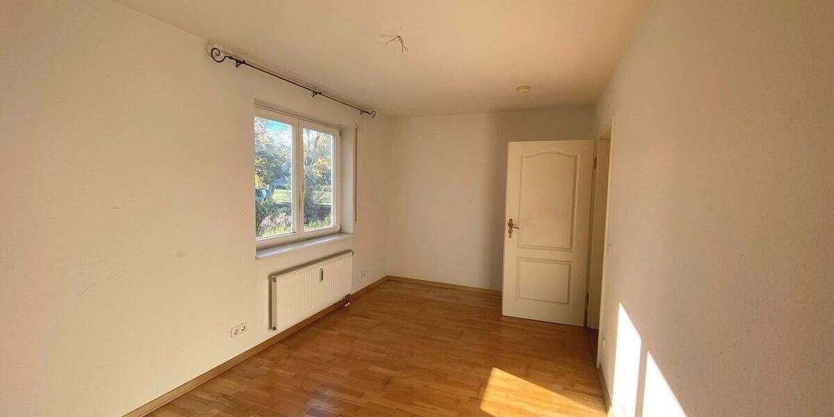 Etagenwohnung Oberkirch - 4 Zimmer, 116 m&sup2;, 398.000&euro; | Angebot:25746463