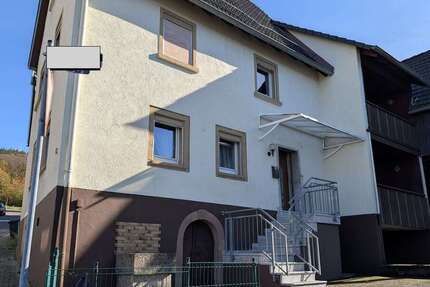 Haus Malsch-Waldprechtsweier Waldprechtsweier - 4 Zimmer, 117 m&sup2;, 270.000&euro; | Angebot:24465022