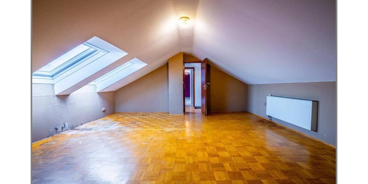 Mehrfamilienhaus, Wohnhaus Lauf - 8 Zimmer, 172 m&sup2;, 298.000&euro; | Angebot:25741684