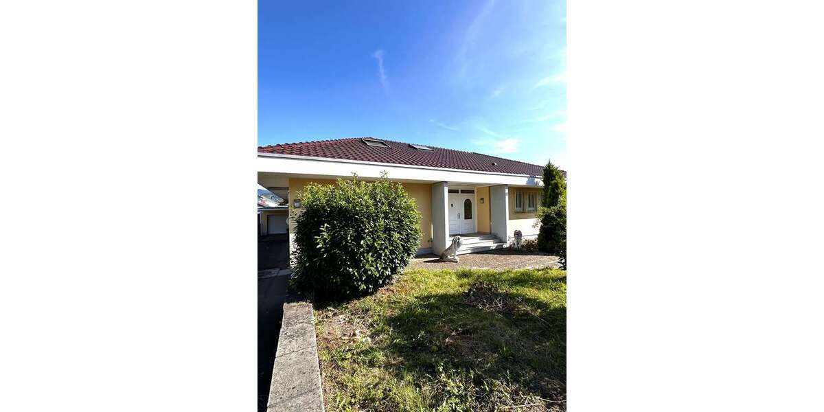 Einfamilienhaus Bühl - 10 Zimmer, 450 m&sup2;, 1.500.000&euro; | Angebot:17114665