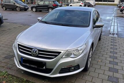 VW Passat CC 212.000 km 7.500 &euro; Baden Baden 76532