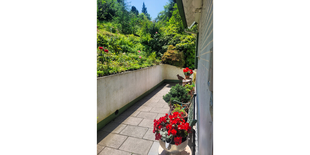 RESERVIERT - Schönes Landhaus mit Einliegerwohnung - Einfamilienhaus Bad Wildbad | Angebot:25867176