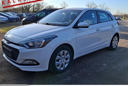 Hyundai i20 125.742 km 6.685 &euro; Achern 77855