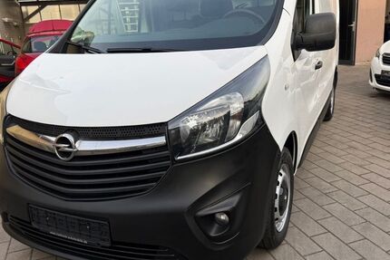 Opel Vivaro 269.000 km 6.499 &euro; Malsch 76316