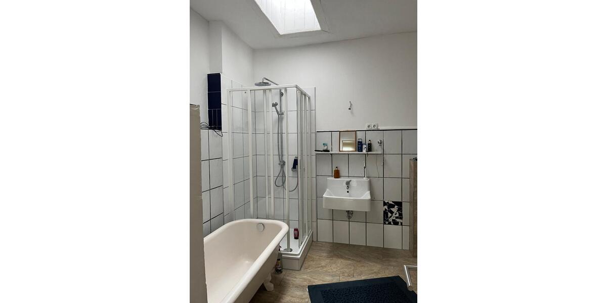 Etagenwohnung Baden-Baden Baden - 4 Zimmer, 100 m&sup2;, 1.053&euro; | Angebot:25270857