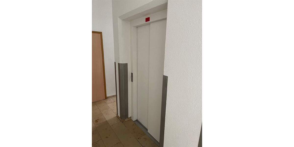 Gewerbeobjekt Rastatt Georgenvorstadt - 7 Zimmer, 182 m&sup2;, 2.000&euro; | Angebot:25662441