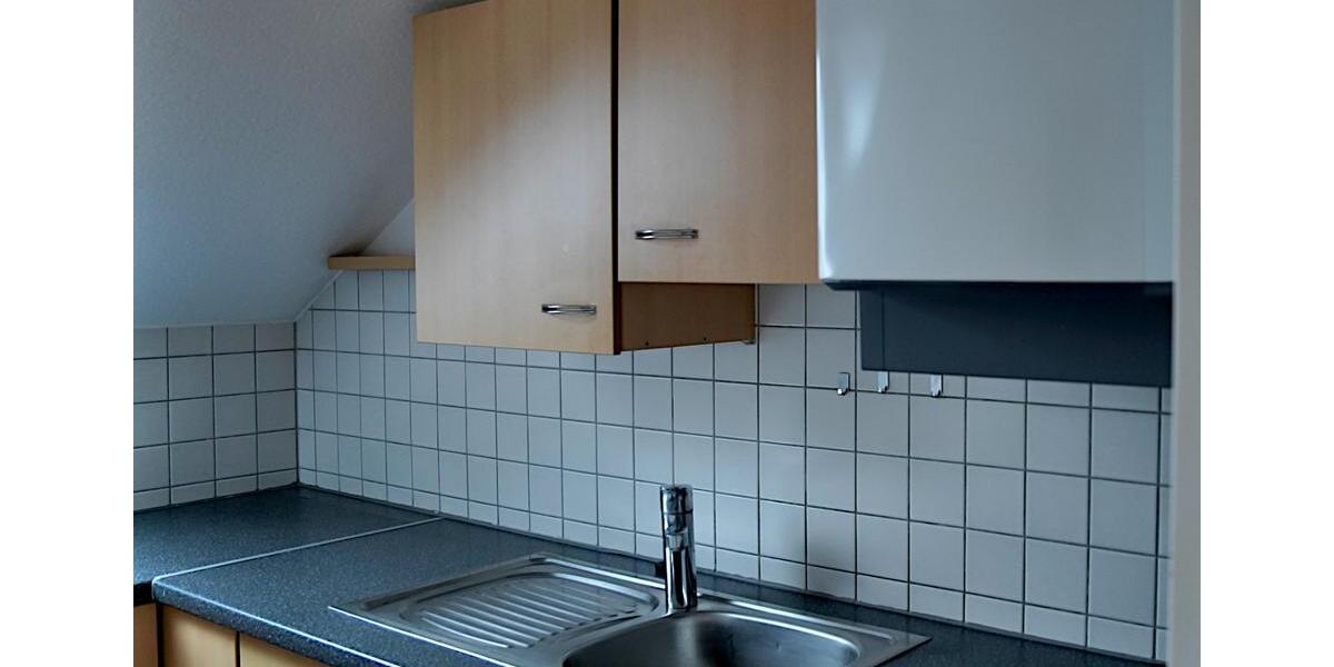 Dachgeschoßwohnung Baden-Baden Lichtental - 2 Zimmer, 63 m&sup2;, 710&euro; | Angebot:25721451