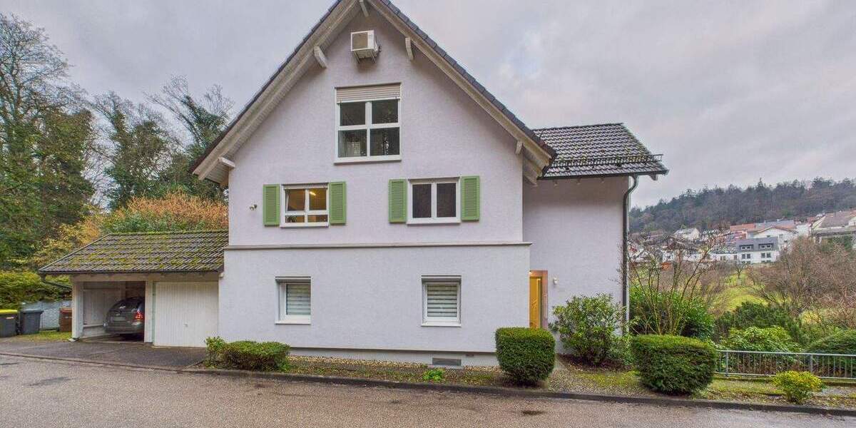 Mehrfamilienhaus, Wohnhaus Baden-Baden Ebersteinburg - 7 Zimmer, 210 m&sup2;, 888.000&euro; | Angebot:25718550