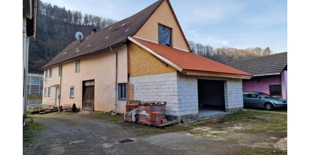 Mehrfamilienhaus, Wohnhaus Gernsbach Hilpertsau - 7 Zimmer, 156 m&sup2;, 179.000&euro; | Angebot:25748643