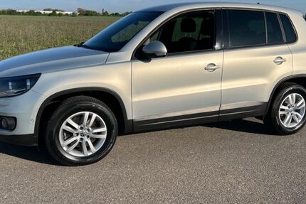 VW Tiguan 115.500 km 10.900 &euro; Durmersheim 76448