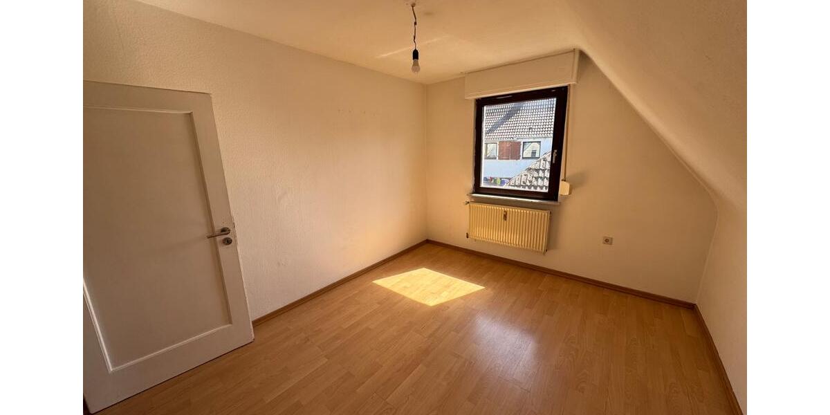Einfamilienhaus Rheinstetten - 11 Zimmer, 226 m&sup2;, 495.000&euro; | Angebot:26729200