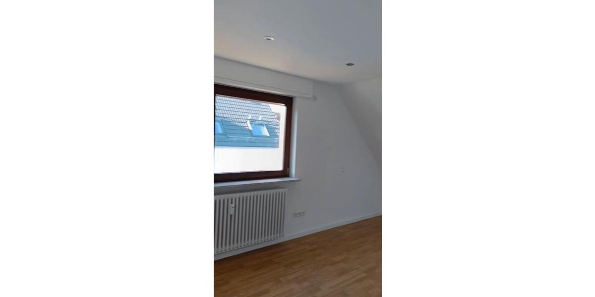 Dachgeschoßwohnung Rastatt - 3 Zimmer, 61 m&sup2;, 810&euro; | Angebot:25977676