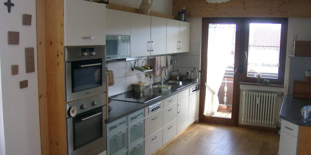 Etagenwohnung Schömberg - 4 Zimmer, 96 m&sup2;, 290.000&euro; | Angebot:25969951