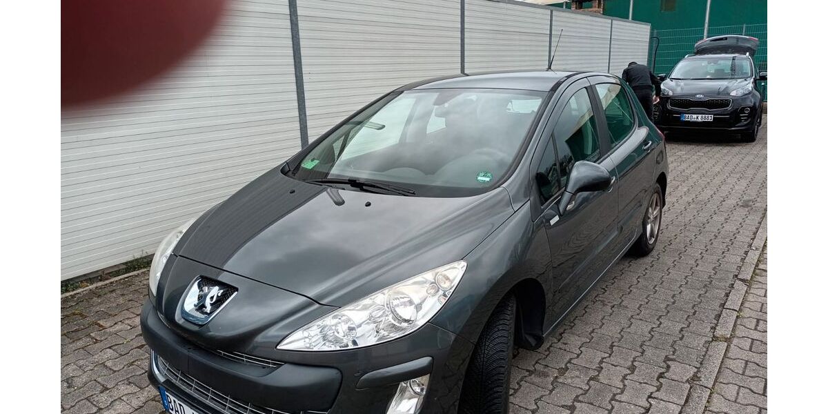 Peugeot 308 177.000 km 4.300 &euro; Baden-Baden 76530