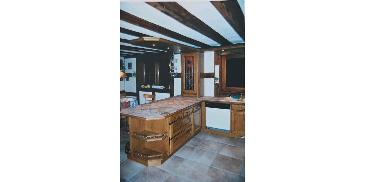 Einfamilienhaus Loffenau - 5 Zimmer, 139 m&sup2;, 380.000&euro; | Angebot:25612393