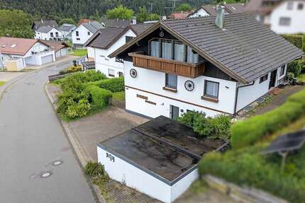 Haus Schömberg - 8 Zimmer, 195 m&sup2;, 495.000&euro; | Angebot:24771589