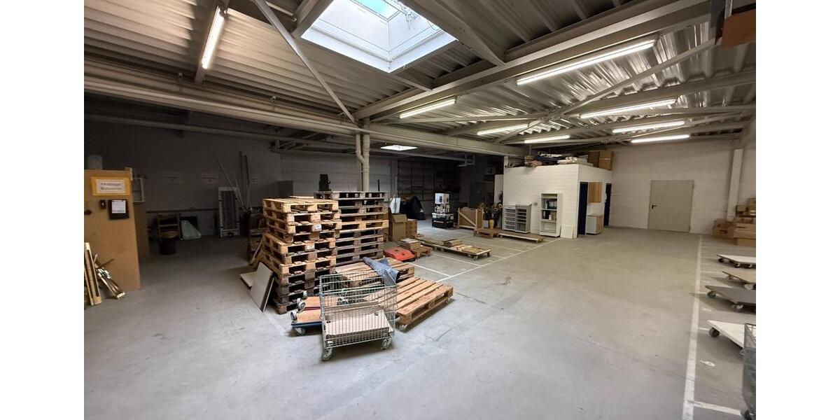 Gewerbeobjekt Iffezheim - 3.200&euro; | Angebot:25221010