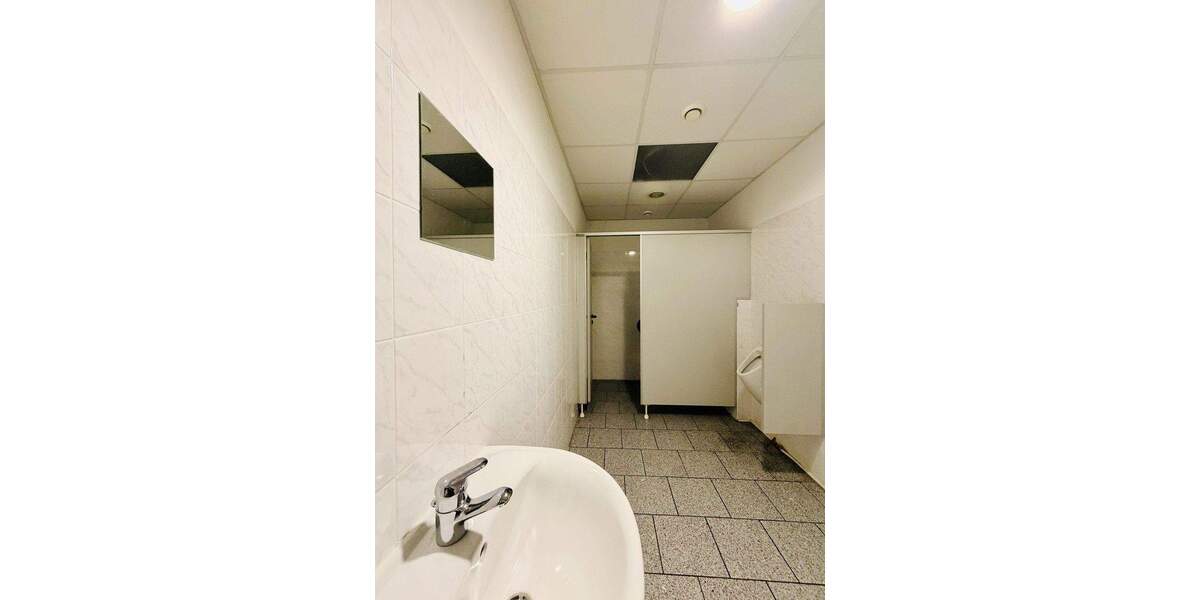 Gewerbeobjekt Karlsbad Langensteinbach - 3.100&euro; | Angebot:25850521