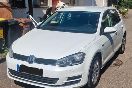 VW Golf 137.014 km 9.400 &euro; Baden-Baden 76532