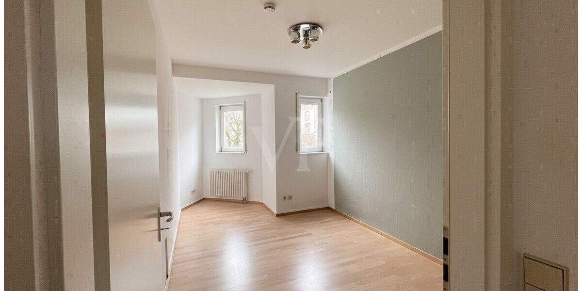 Etagenwohnung Baden-Baden Innenstadt - 3 Zimmer, 115 m&sup2;, 510.000&euro; | Angebot:25694710