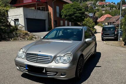 Mercedes-Benz C 200 235.000 km 2.000 &euro; Forbach 76596
