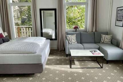 Wohnung Baden-Baden Baden - 1.5 Zimmer, 47 m&sup2;, 1.100&euro; | Angebot:25530555