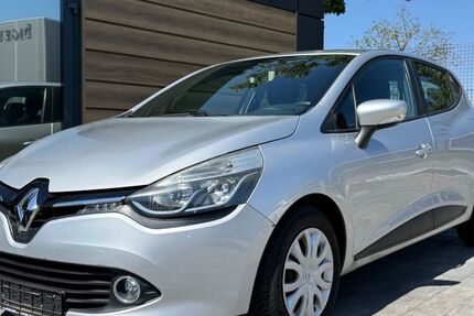 Renault Clio 112.000 km 5.900 &euro; Baden-Württemberg - Nagold 72202