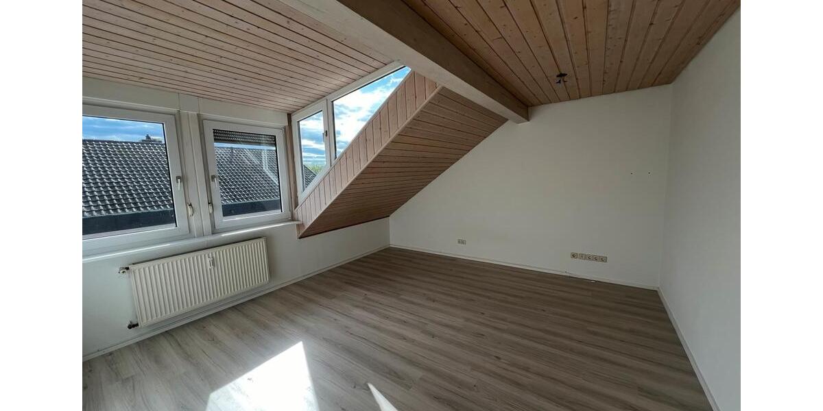 Einfamilienhaus Rheinstetten - 11 Zimmer, 320 m&sup2;, 749.000&euro; | Angebot:25823876