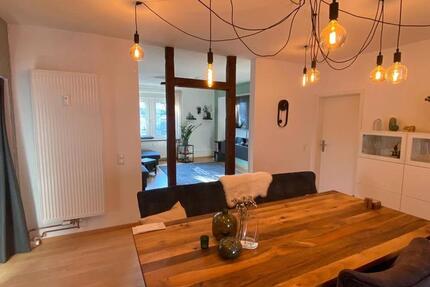 Wohnung Ettlingen - 4 Zimmer, 120 m&sup2;, 1.300&euro; | Angebot:25647335