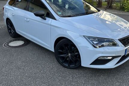 Seat Leon 96.743 km 18.299 &euro; Baden-Baden 76532