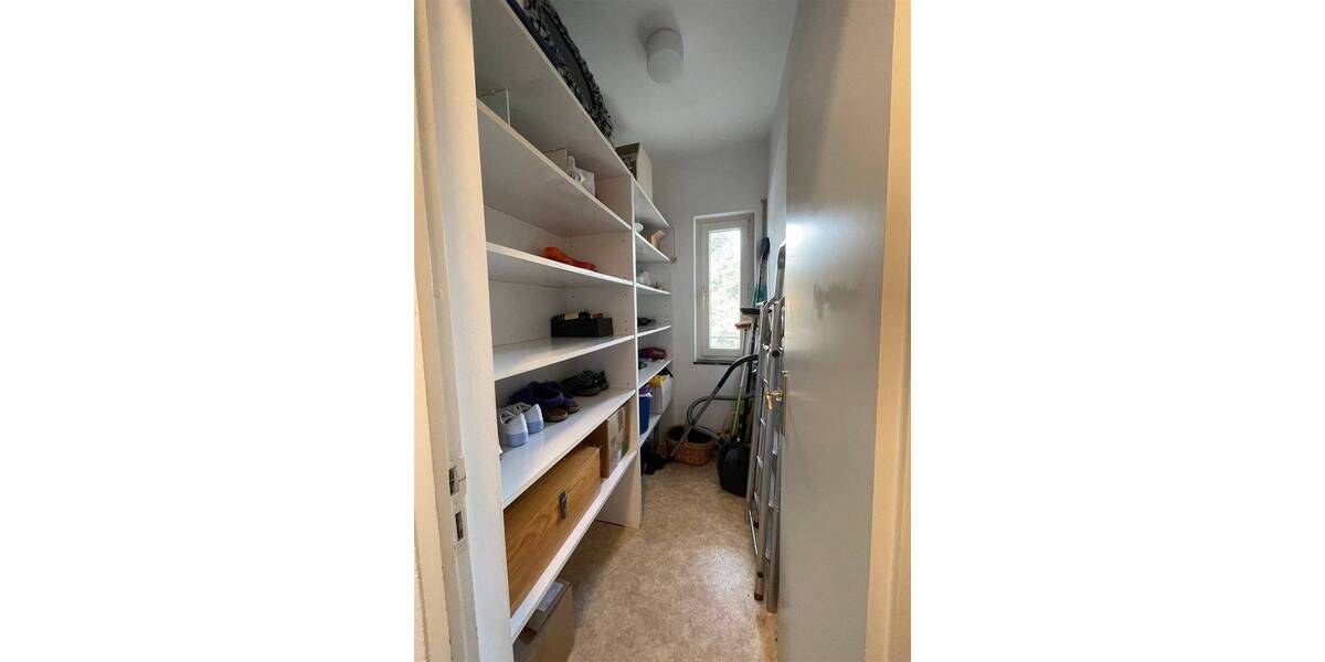 Etagenwohnung Iffezheim - 2 Zimmer, 131 m&sup2;, 990&euro; | Angebot:25996133