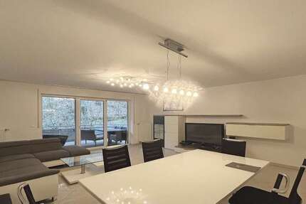 Wohnung Baden-Baden Baden - 2 Zimmer, 107 m&sup2;, 1.020&euro; | Angebot:25351505