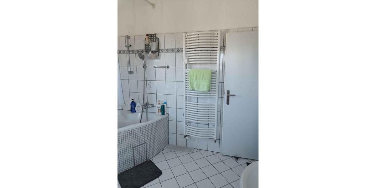 Etagenwohnung Iffezheim - 2 Zimmer, 72 m&sup2;, 164.000&euro; | Angebot:25419361
