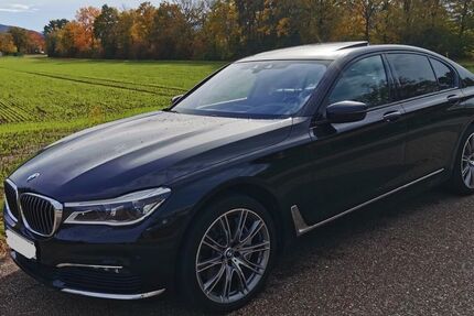 BMW 750 135.000 km 31.000 &euro; Baden-Baden 76532