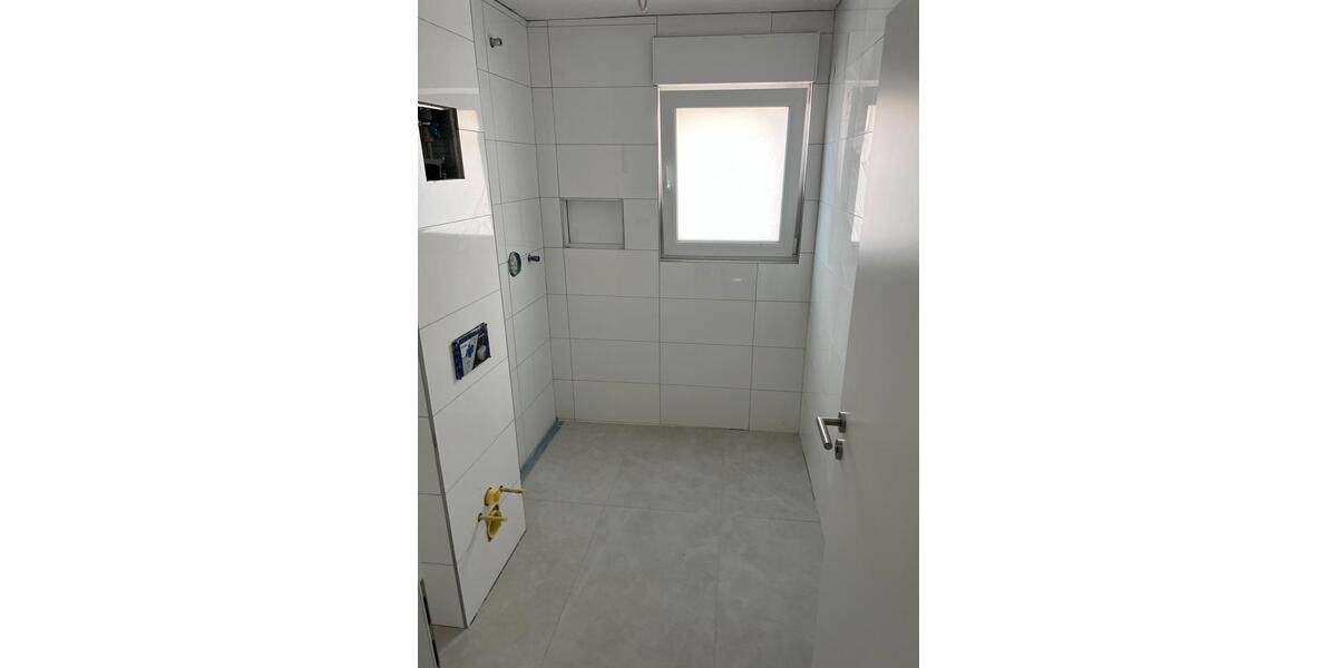 Erdgeschoßwohnung Rastatt - 3 Zimmer, 82 m&sup2;, 1.300&euro; | Angebot:23808277