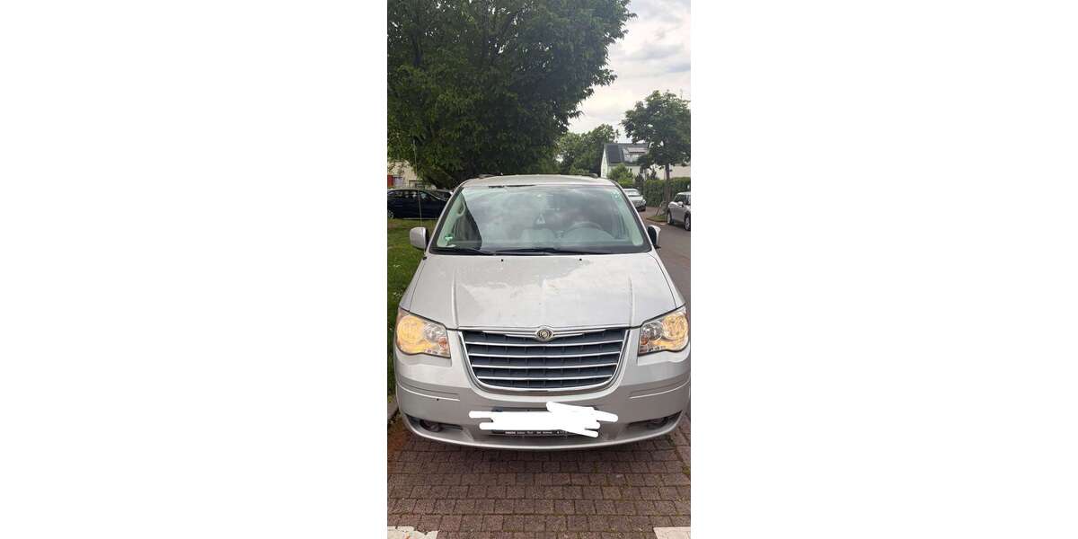 Chrysler Town & Country 122.520 km 7.999 &euro; Ettlingen, Stadt 76275
